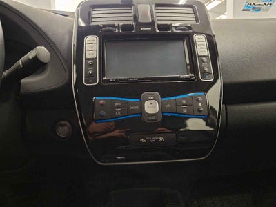 2017 Nissan LEAF 5p Electrico 24 kwh/90 kw