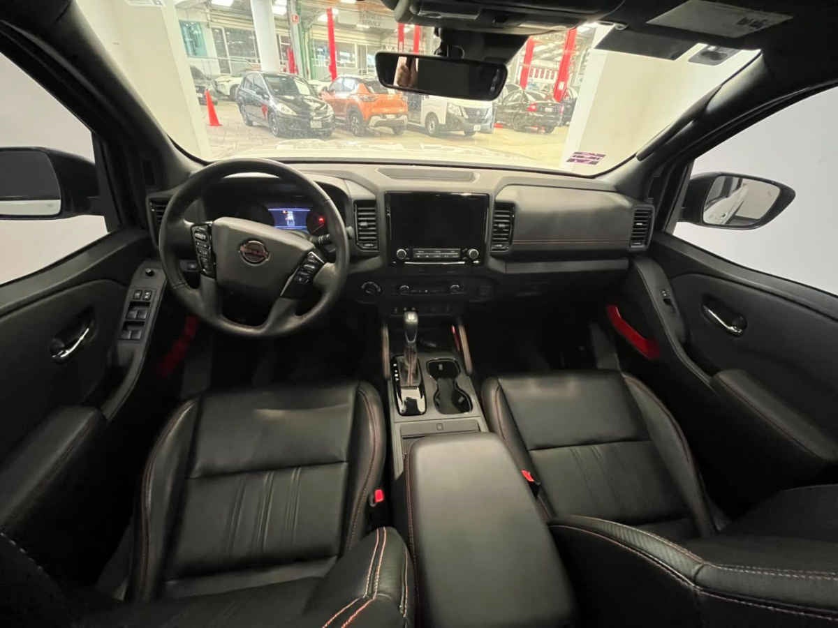 2024 Nissan Frontier 4p Pro-4X V6/3.8 Aut 4x4