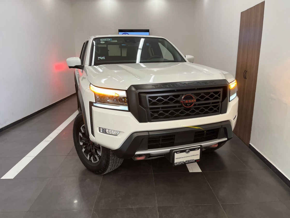2024 Nissan Frontier 4p Pro-4X V6/3.8 Aut 4x4