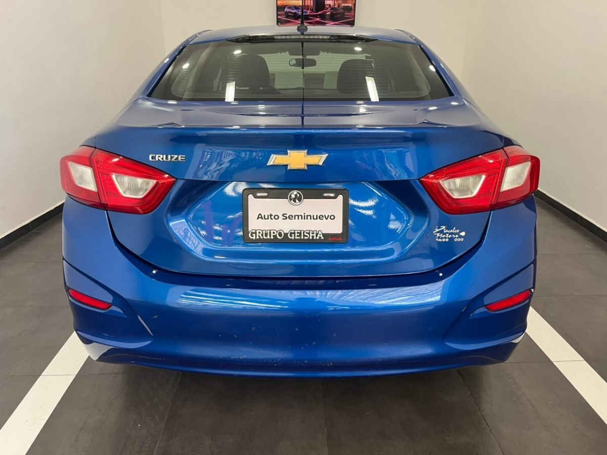 2017 Chevrolet Cruze 4p LS L4/1.4/T Aut