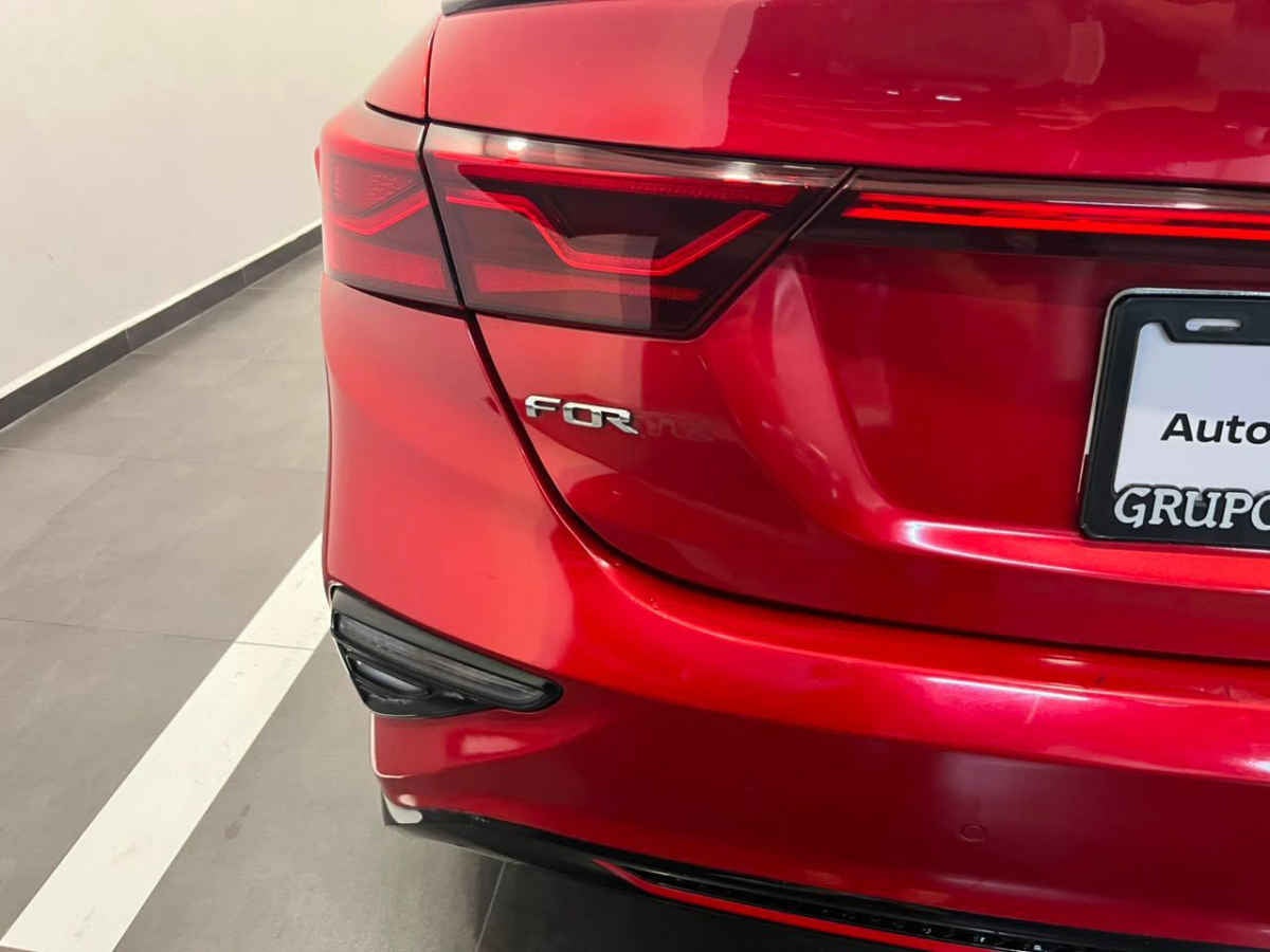 2020 Kia FORTE SEDAN 4p GT Line L4/2.0 Aut