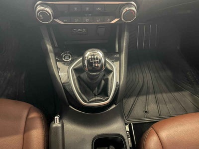 2023 Nissan Sentra 4p Advance L4/2.0 Man