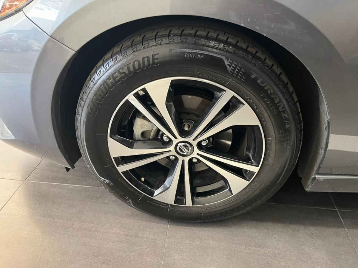 2023 Nissan Sentra 4p Advance L4/2.0 Man