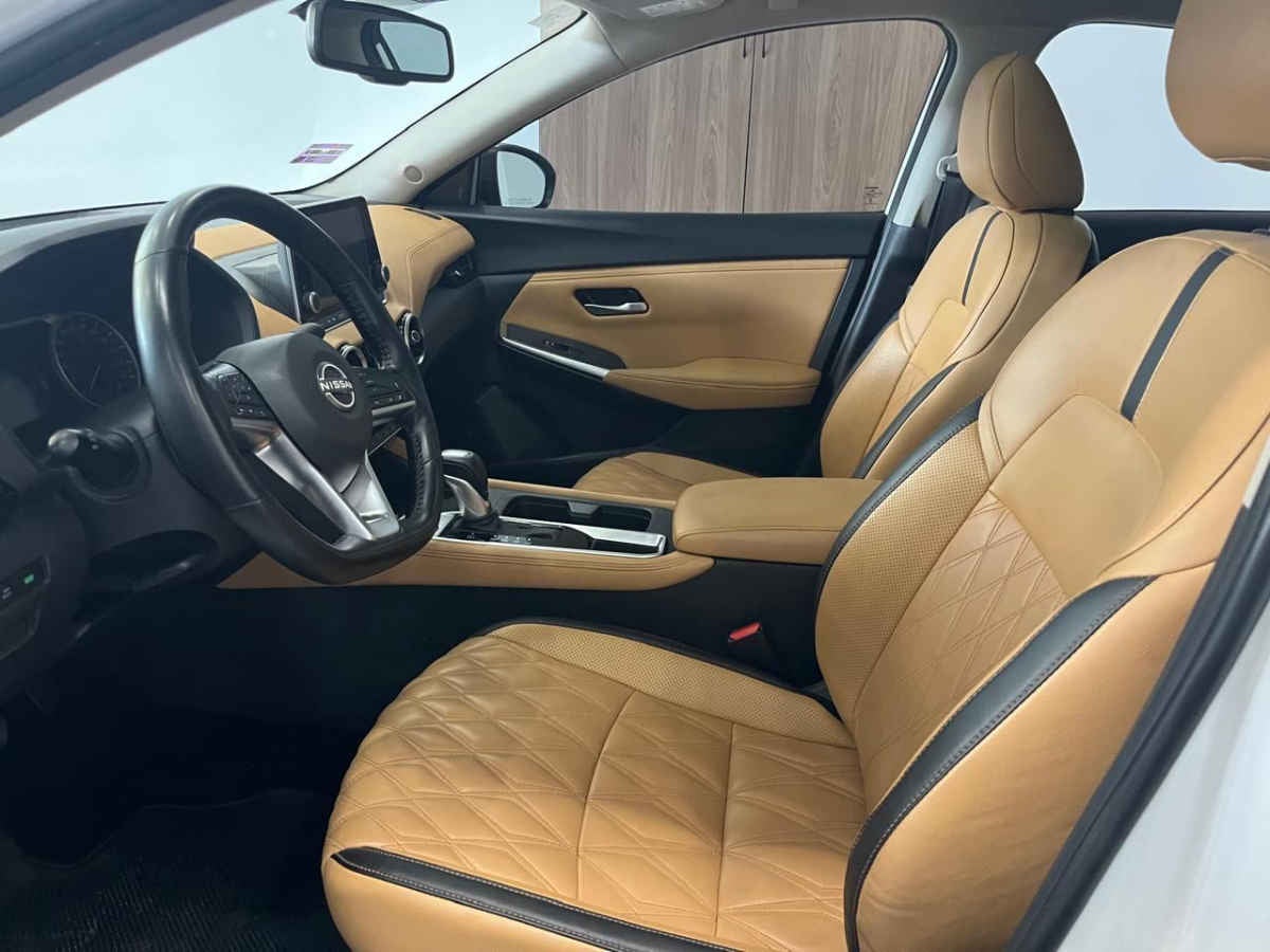 2025 Nissan Sentra 4p SR Platinum L4/2.0 Aut