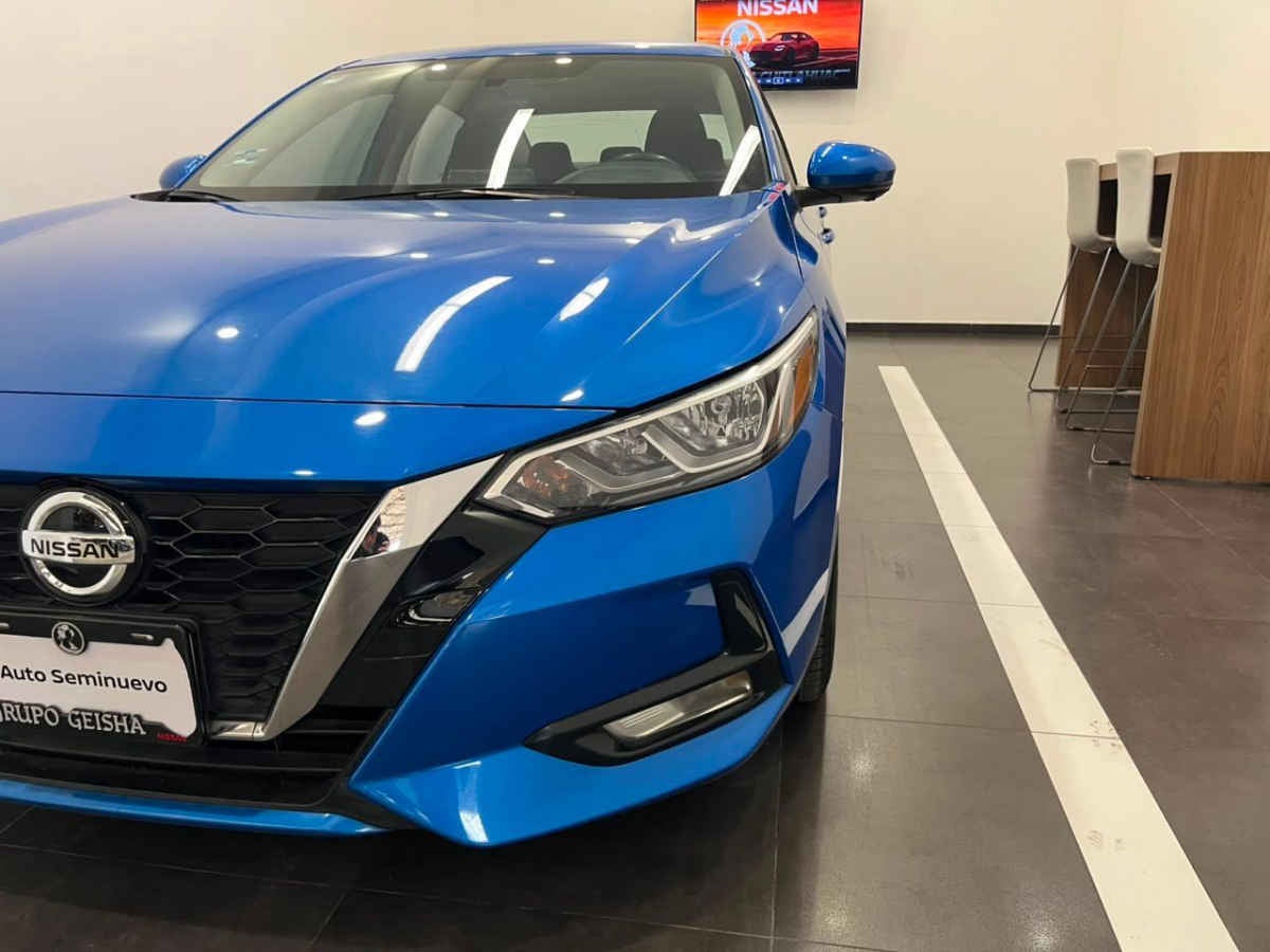 2023 Nissan Sentra 4p Advance L4/2.0 Man