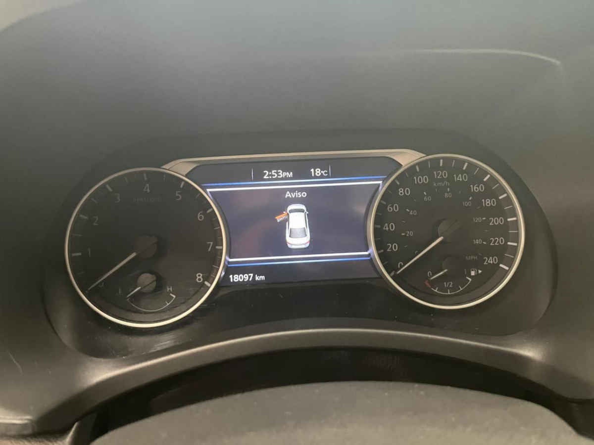 2024 Nissan Sentra 4p SR Bi-tono L4/2.0 Aut