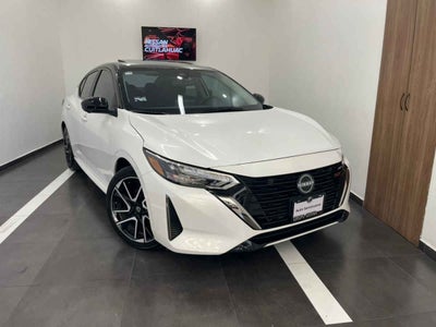 2024 Nissan Sentra 4p SR Bi-tono L4/2.0 Aut