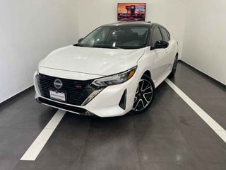 2024 Nissan Sentra 4p SR Bi-tono L4/2.0 Aut