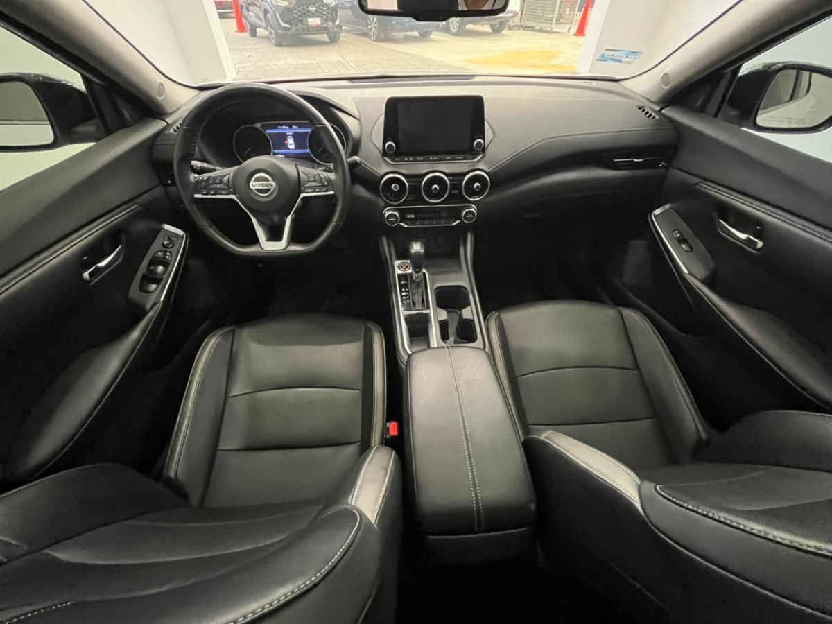 2023 Nissan Sentra 4p SR Platinum L4/2.0 Aut