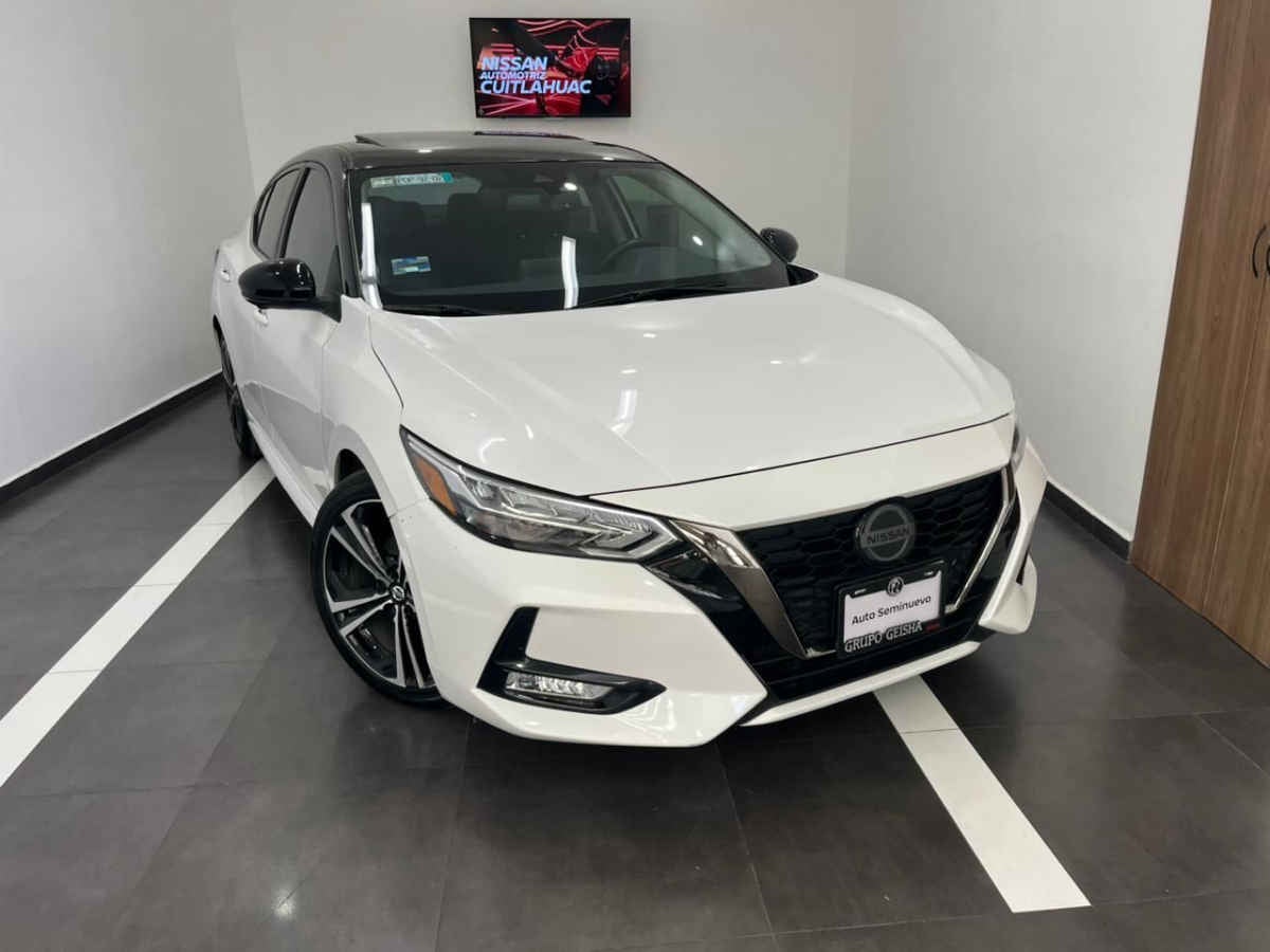 2023 Nissan Sentra 4p SR Platinum L4/2.0 Aut