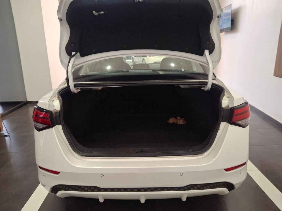 2023 Nissan Sentra 4p Sense L4/2.0 Aut