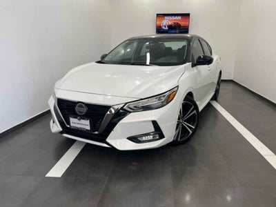 2021 Nissan Sentra 4p SR Bi-tono L4/2.0 Aut