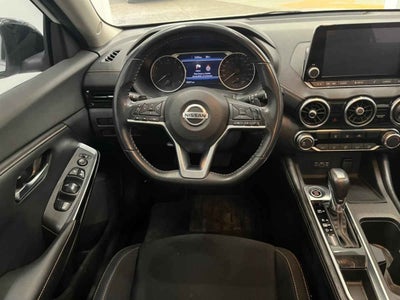 2021 Nissan Sentra 4p SR Bi-tono L4/2.0 Aut