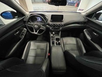 2024 Nissan Sentra 4p SR Platinum Bi-tono L4/2.0 Aut