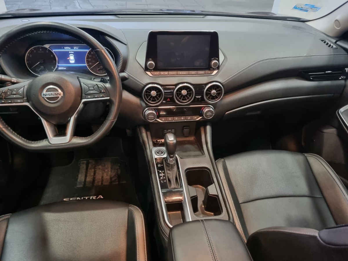 2023 Nissan Sentra 4p SR Platinum L4/2.0 Aut