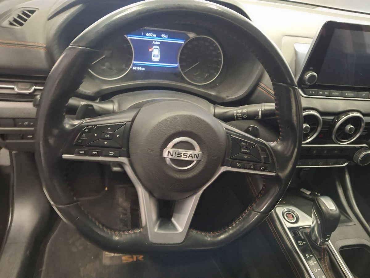 2020 Nissan Sentra 4p SR L4/2..0/T Aut