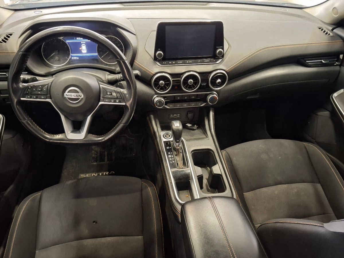 2020 Nissan Sentra 4p SR L4/2..0/T Aut