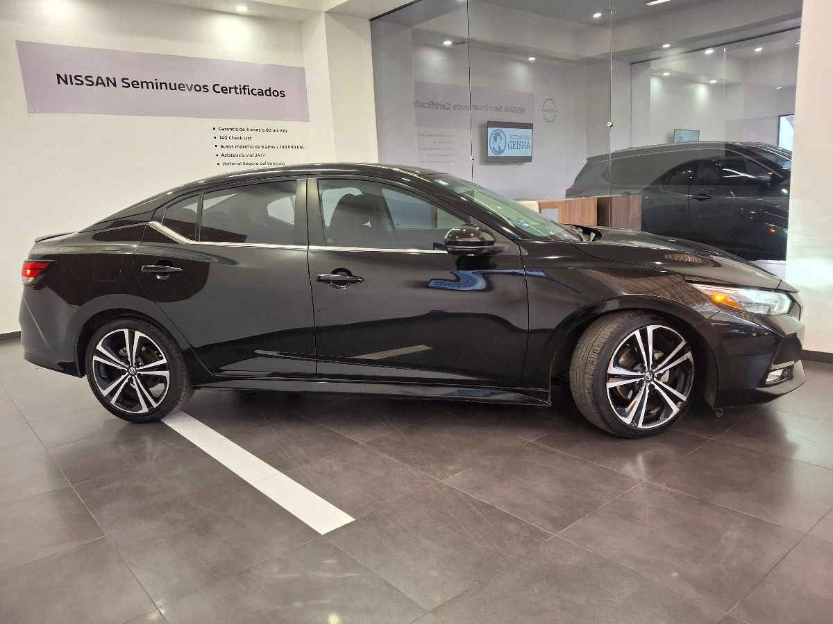 2020 Nissan Sentra 4p SR L4/2..0/T Aut