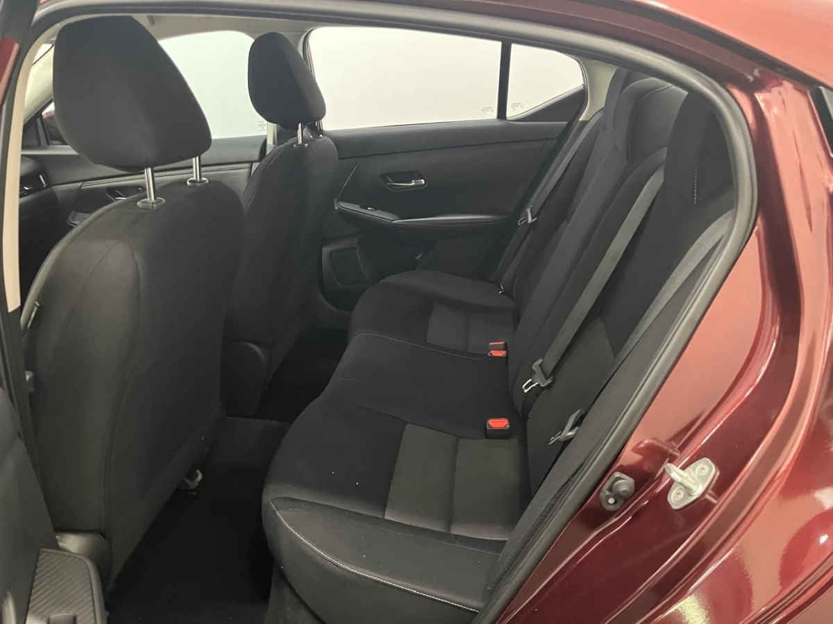 2023 Nissan Sentra 4p Advance L4/2.0 Man