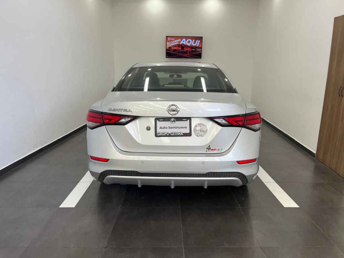 2020 Nissan Sentra 4p Sense L4/2.0 Man