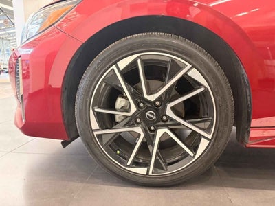 2024 Nissan Sentra 4p SR Platinum L4/2.0 Aut