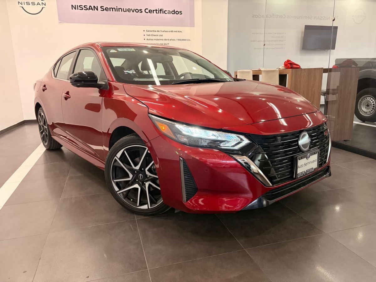 2024 Nissan Sentra 4p SR Platinum L4/2.0 Aut