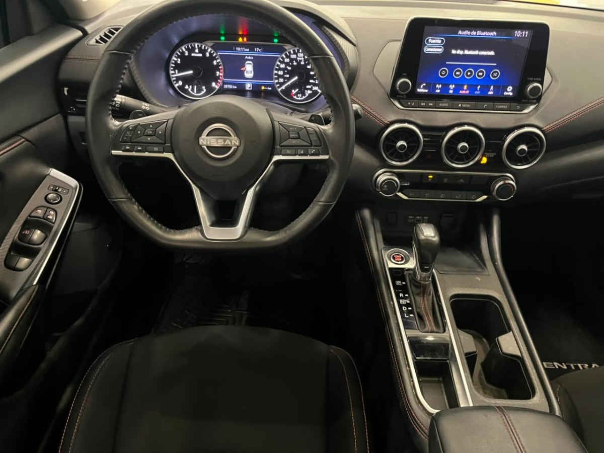 2024 Nissan Sentra 4p SR L4/2.0 Aut
