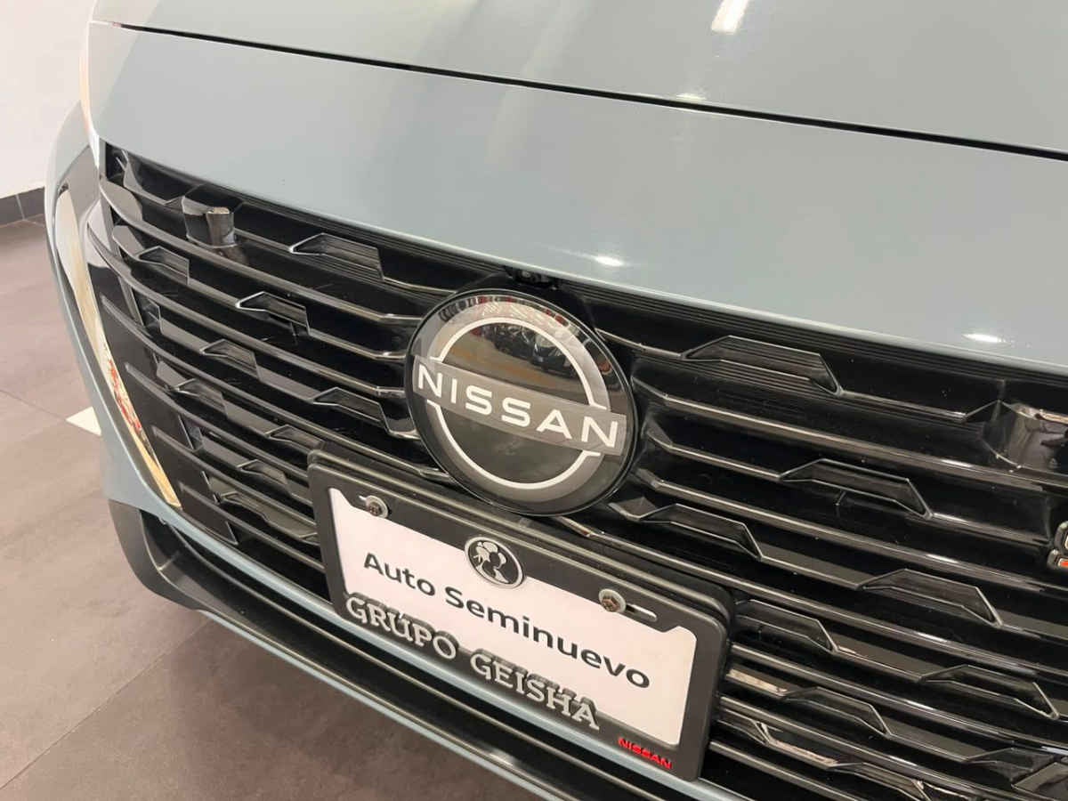 2024 Nissan Sentra 4p SR L4/2.0 Aut