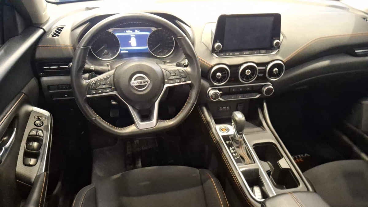 2023 Nissan Sentra 4p SR L4/2.0 Aut