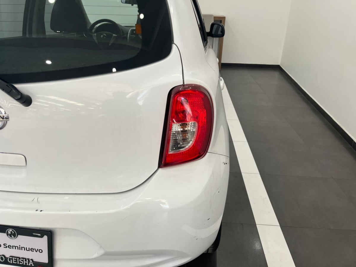 2019 Nissan March 5p Sense L4/1.6 Man