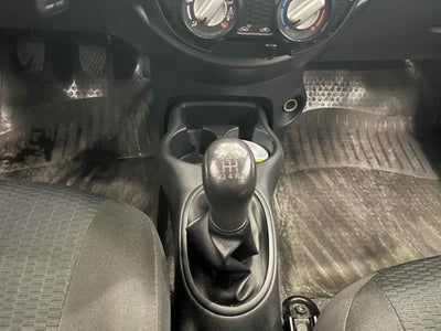 2020 Nissan March 5p Active L4/1.6 Man ABS