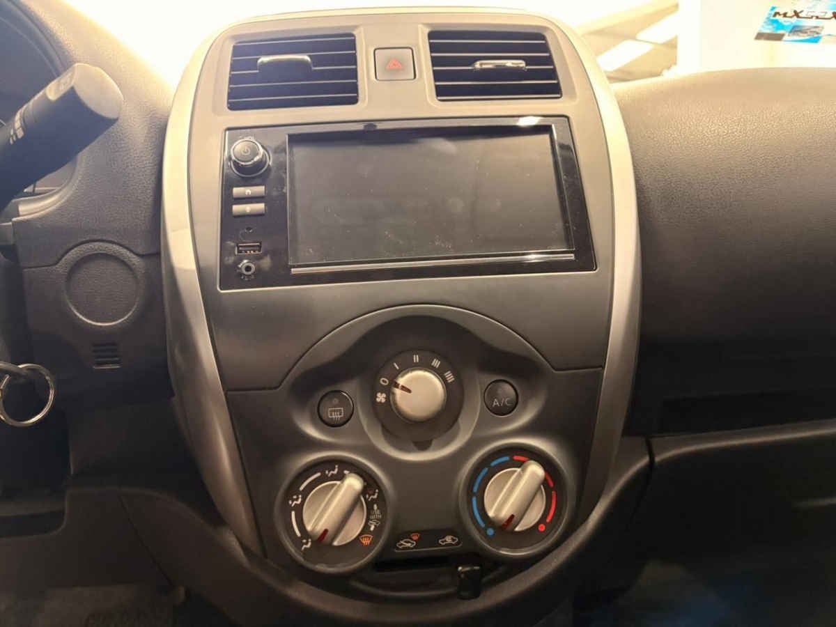 2020 Nissan March 5p Advance L4/1.6 Aut