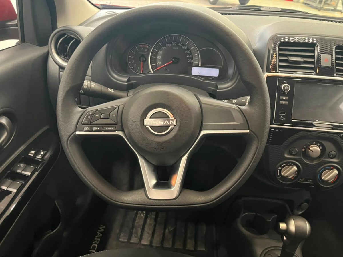 2025 Nissan March 5p Advance L4/1.6 Aut