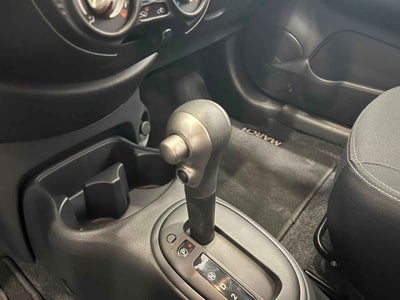 2025 Nissan March 5p Advance L4/1.6 Aut