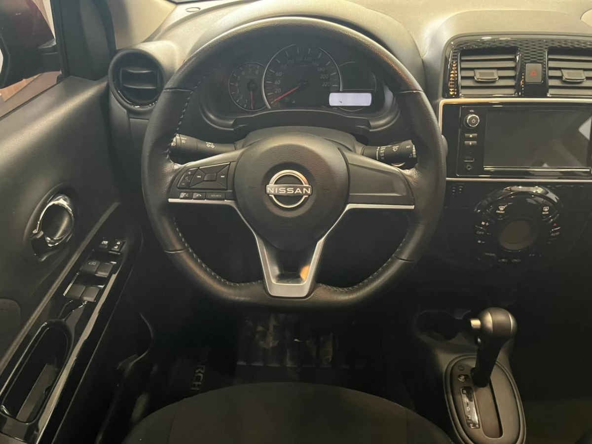 2024 Nissan March 5p Exclusive L4/1.6 Aut