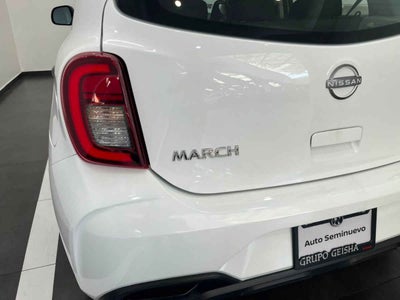 2025 Nissan March 5p Sense L4/1.6 Aut