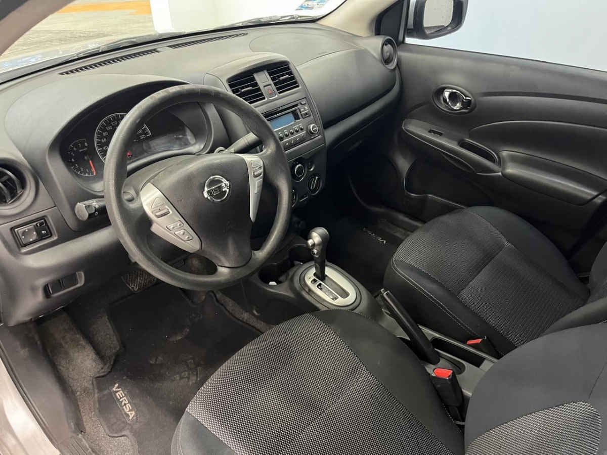 2017 Nissan Versa 4p Sense L4/1.6 Aut