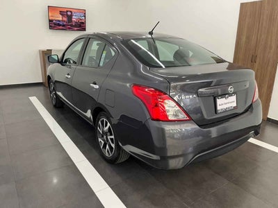 2019 Nissan Versa 4p Advance L4/1.6 Aut