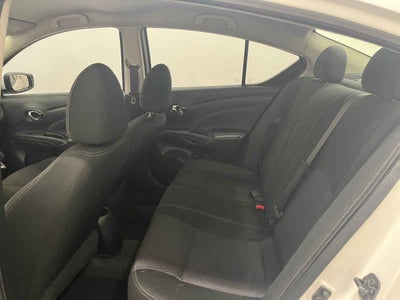 2018 Nissan Versa 4p Advance L4/1.6 Aut