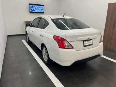 2018 Nissan Versa 4p Advance L4/1.6 Aut