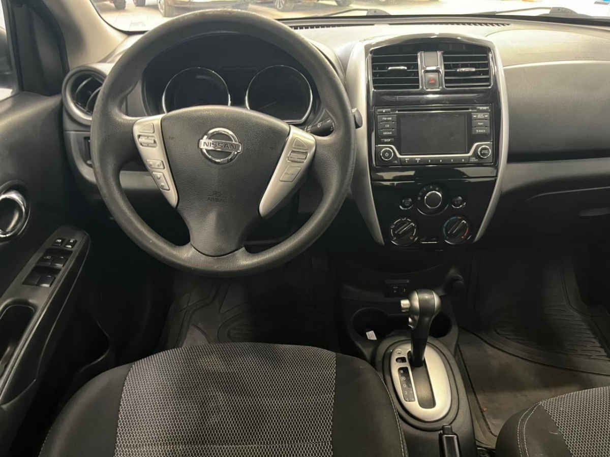 2018 Nissan Versa 4p Advance L4/1.6 Aut