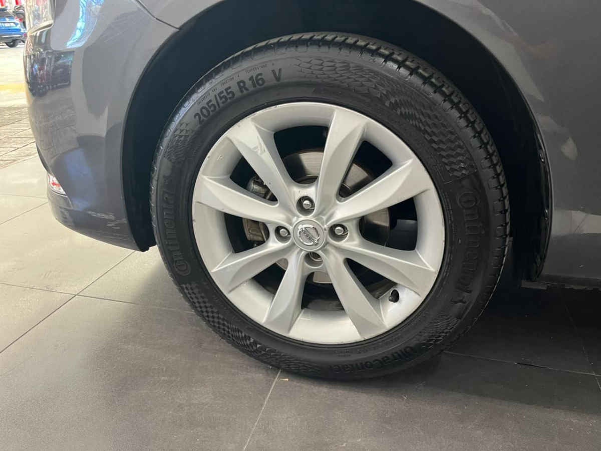 2018 Nissan Versa 4p Advance L4/1.6 Aut