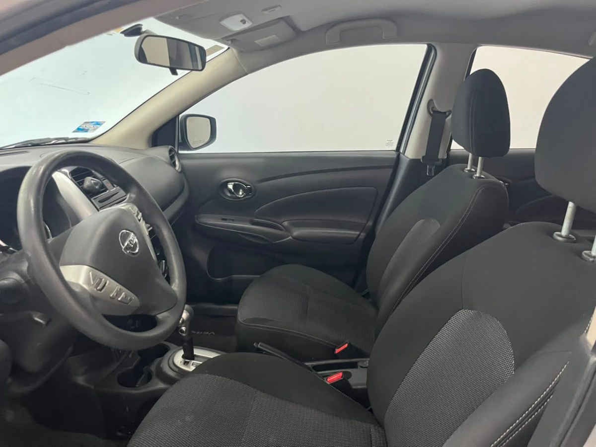 2018 Nissan Versa 4p Advance L4/1.6 Aut