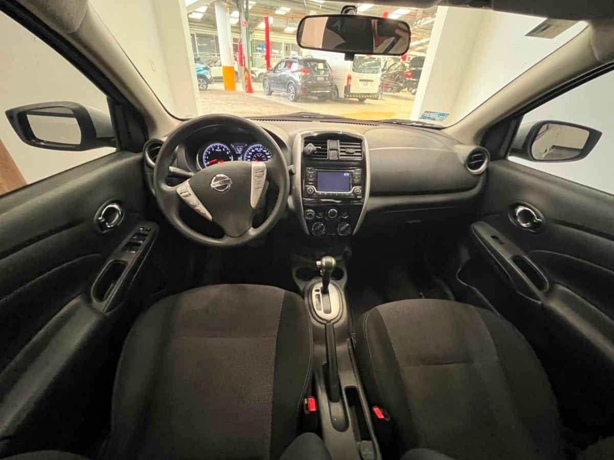 2018 Nissan Versa 4p Advance L4/1.6 Aut