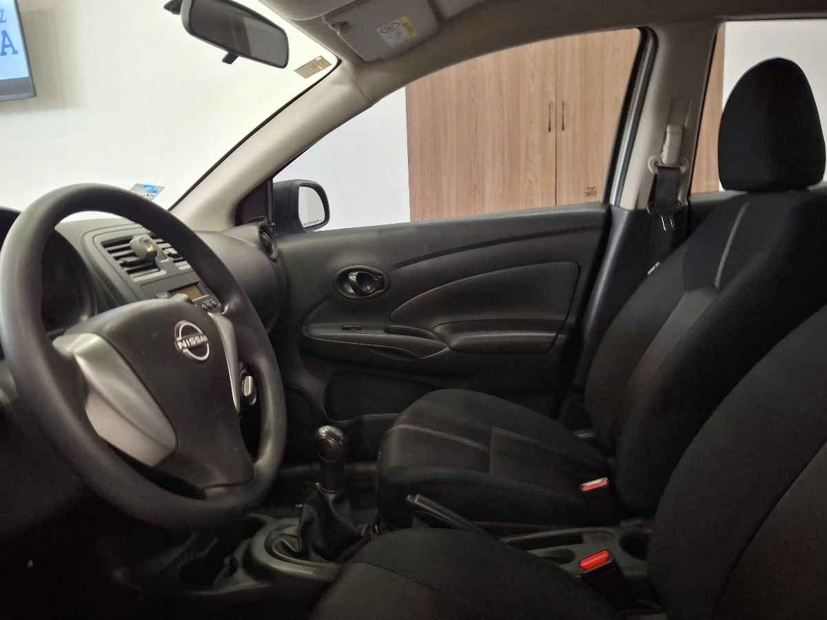 2024 Nissan V-Drive 4p L4/1.6 Man Audio