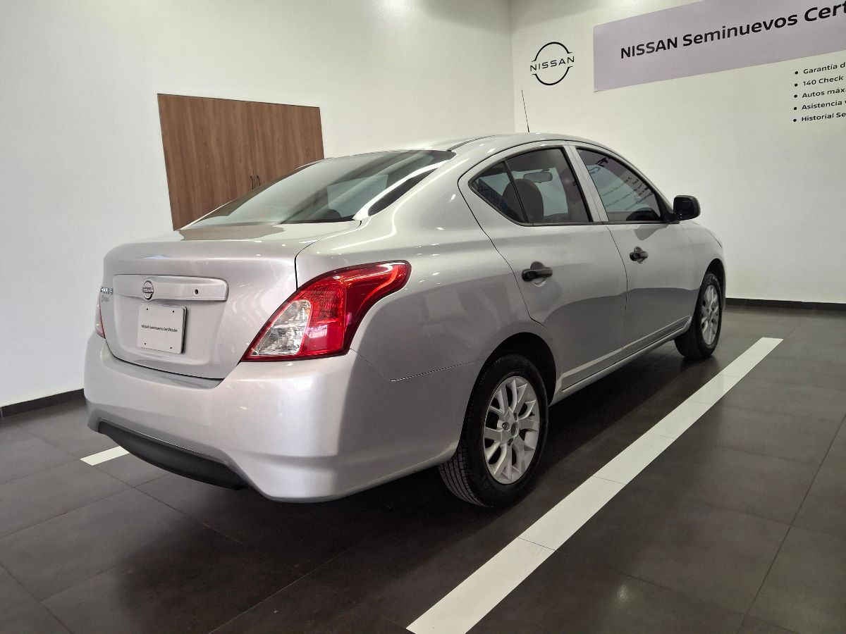 2024 Nissan V-Drive 4p L4/1.6 Man Audio