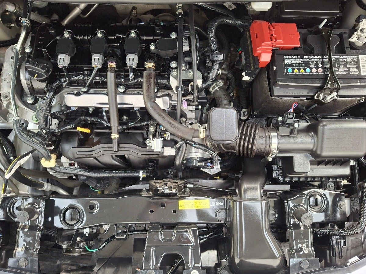 2023 Nissan Versa 4p Exclusive L4/1.6 Aut