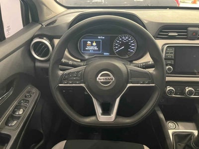 2020 Nissan Versa 4p Advance L4/1.6 Man
