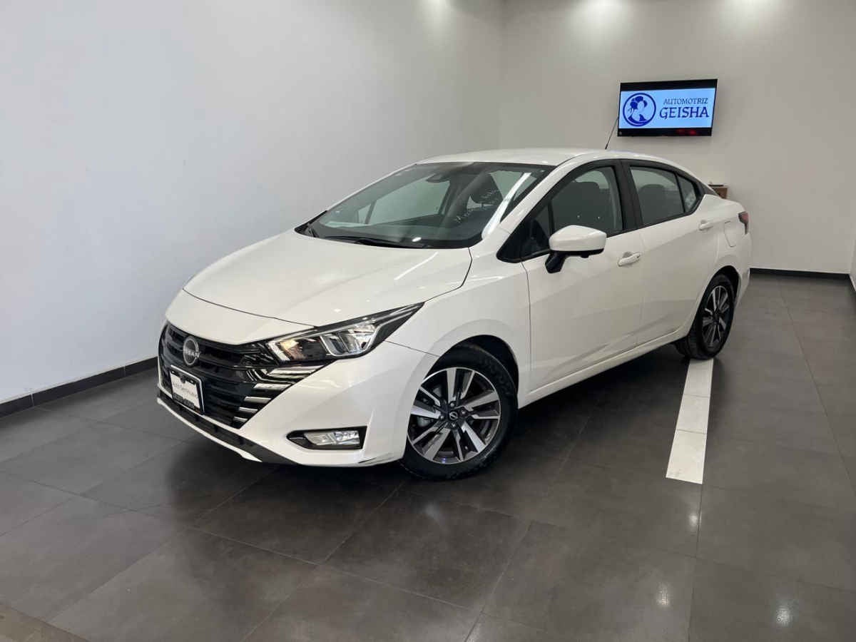 2024 Nissan Versa 4p Advance L4/1.6 Aut