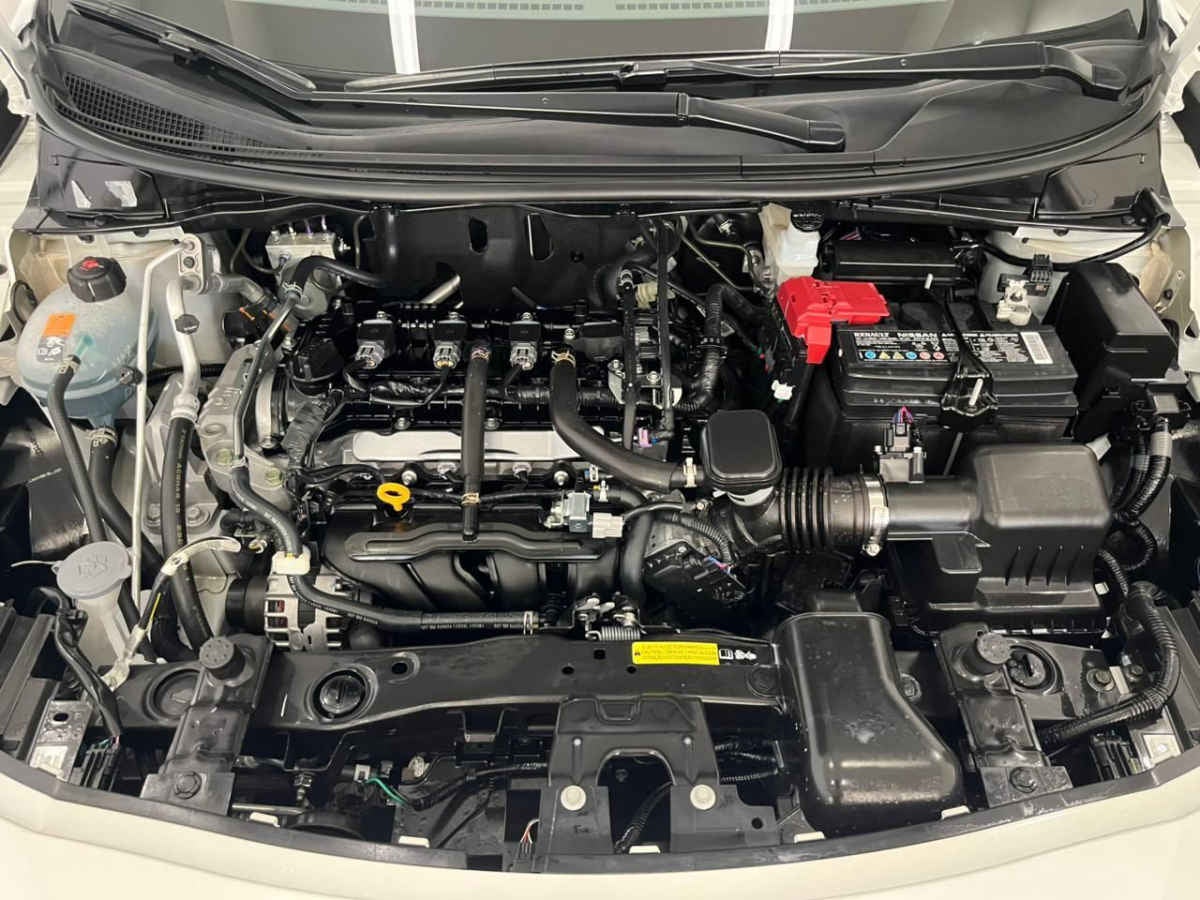 2025 Nissan Versa 4p Exclusive L4/1.6 Aut